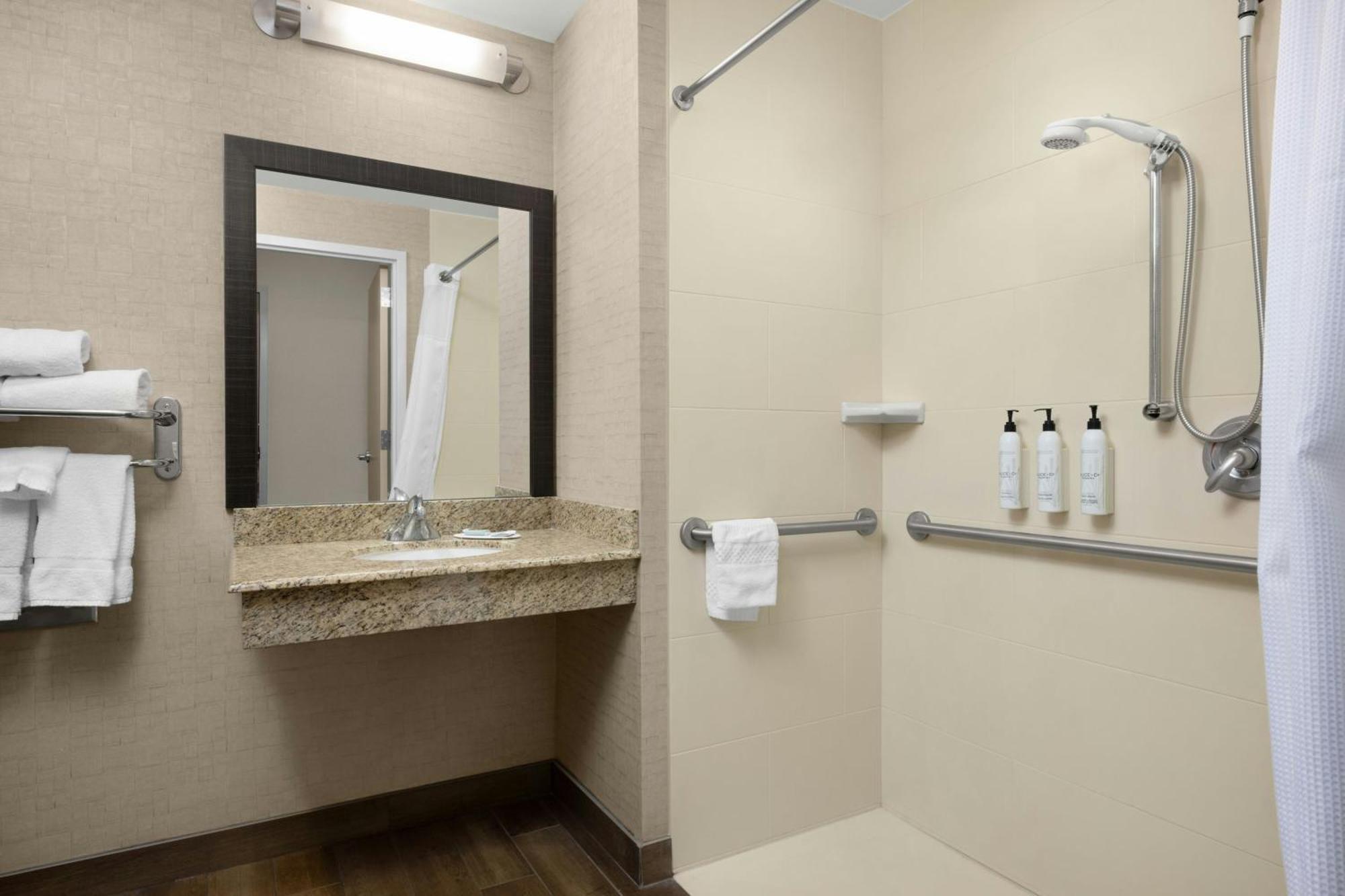 Fairfield Inn & Suites By Marriott Moscow Zewnętrze zdjęcie